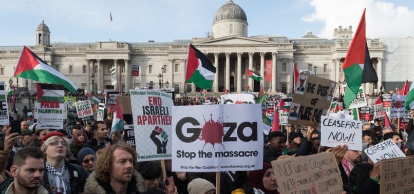 TENS OF THOUSANDS GATHER IN LONDON IN SOLIDARITY WITH PALESTINE