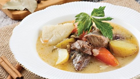 Baharatlı ve Terbiyeli Sebze Çorbası