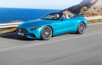 MERCEDES-AMG SL AİLESİNİN YENİ ÜYESİ