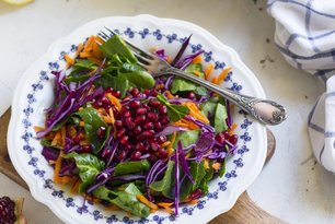 Ispanaklı Renkli Salata