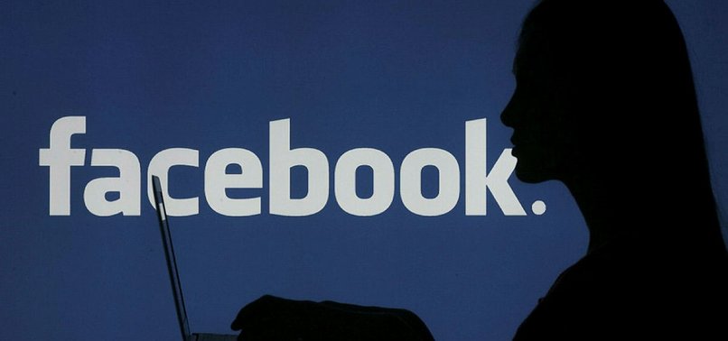 FACEBOOK PURGES OVER 800 US ACCOUNTS FOR SPAMMING