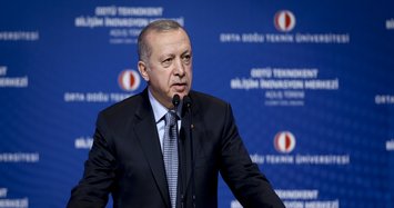 Turkey must stand on own feet in technology, Erdoğan says