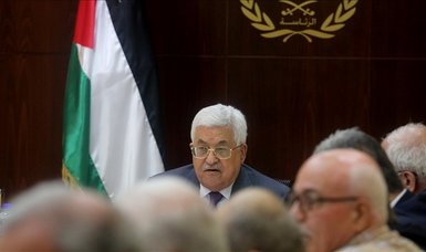 Fatah 'surprised' by Palestinian groups' concerns over President Abbas decision to form new government