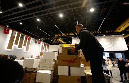 İşdünyasındanyardımyağmuruahrefindexakfenholdingclasstkktLnktargetblankAkfenHoldingaden10milyonTL