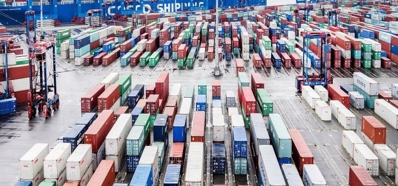 China's COSCO can buy minority stake in Hamburg container terminal