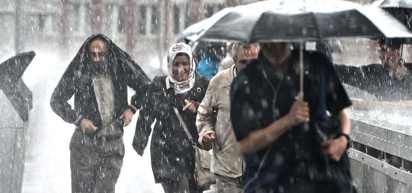 Yellow warning issued for scattered showers and thunderstorms in northeastern Türkiye