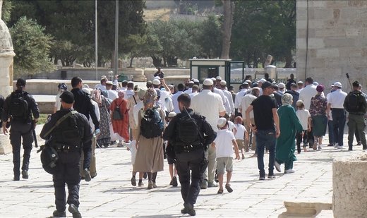 Illegal Israeli settlers storm into Al-Aqsa Mosque complex