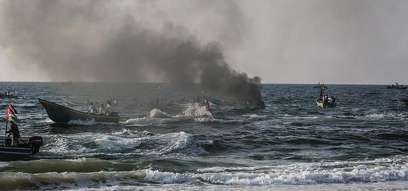 ISRAELI NAVY INJURES PALESTINIAN DURING BOAT PROTEST