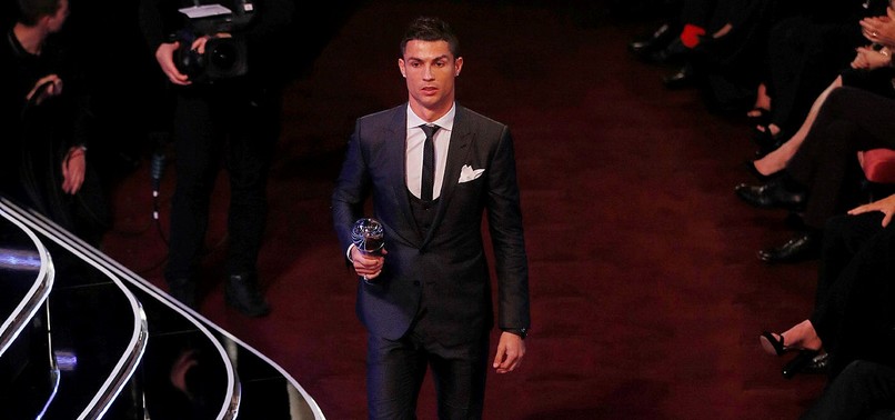CRISTIANO RONALDO VOTED 2017 BEST FIFA PLAYER OF THE YEAR