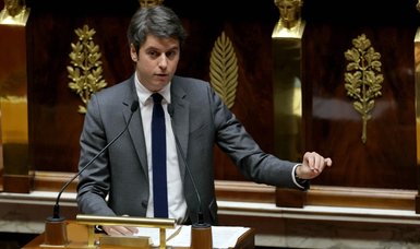 New French premier easily survives no-confidence vote
