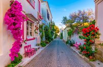 Efsanevi Bir Kaçamak: Bozcaada