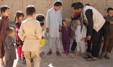 Pakistan makes fresh anti-polio push even as coronavirus cases rise