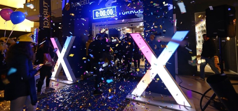 LONG LINES FORM OVERNIGHT ACROSS TURKEY FOR LAUNCH OF IPHONE X