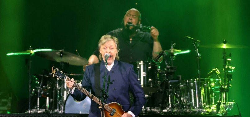 FAN SATISFACTION: ROLLING STONES, PAUL MCCARTNEY RECORD SONG TOGETHER