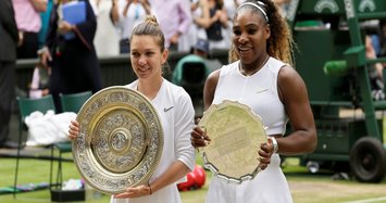 Simona Halep stuns Serena Williams to win Wimbledon title