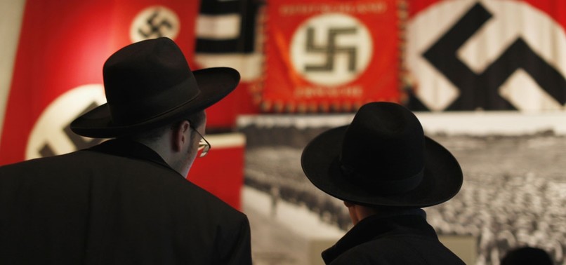 GERMAN THEATER TO OFFER FREE TICKETS TO SWASTIKA WEARERS FOR MEIN KAMPF PLAY