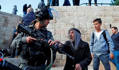 Israeli forces detain 22 Palestinians across West Bank