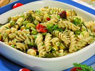 Makarna Salatası