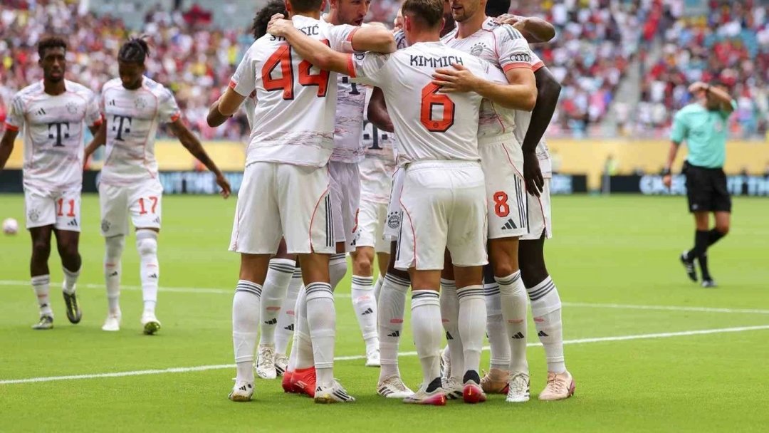 BAYERN MÜNİH ÇEYREK FİNALDE