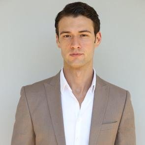 Mümin Karaçil – Kimdir