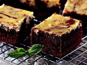 Cheesecake Brownie