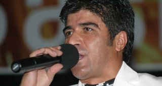 Ünlü şarkıcı İbrahim Erkal’dan bütün umutları yıkan haber!
