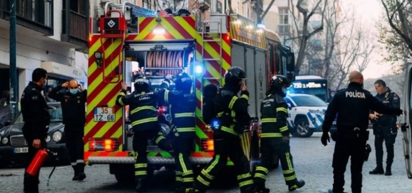 TWO DEAD, 14 INJURED AFTER FIRE IN LISBON RESIDENTIAL BUILDING