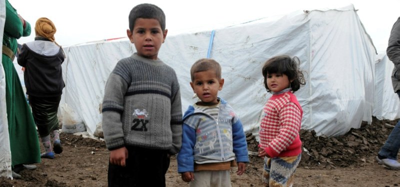 Number of Syrian refugees going home from Jordan, Lebanon falling