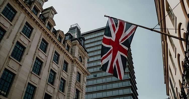 İngiltere’de konut fiyatları geriledi