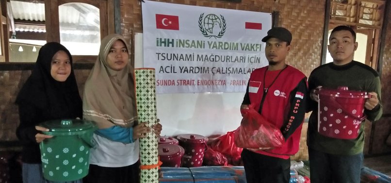 TURKISH CHARITY AIDS 7,500 TSUNAMI VICTIMS IN INDONESIA