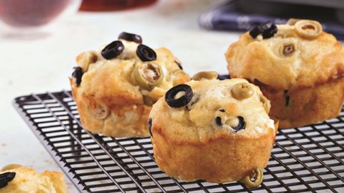 Zeytinli Muffin