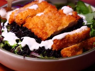 Çıtır Tavuklu Salata