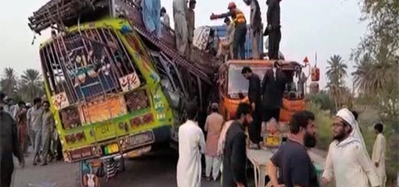 BUS CRASHES IN PAKISTAN, KILLING 33 PEOPLE AND INJURING 40