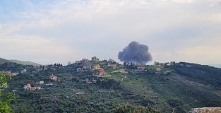 1 killed as Israel bombs southern Lebanese towns