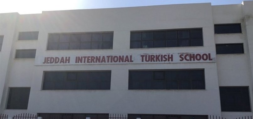 SAUDI ARABIA REOPENS TURKISH SCHOOLS