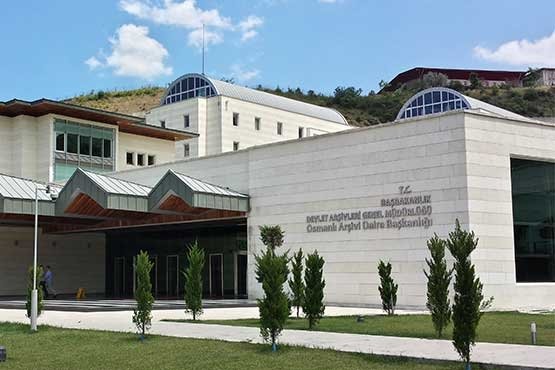 hem milli hem uluslararasi acilardan hayati bir onem tasiyan osmanli arsivi fikriyat