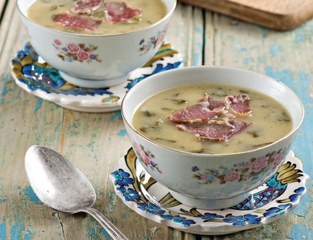 Pastırmalı Karalahana Çorbası