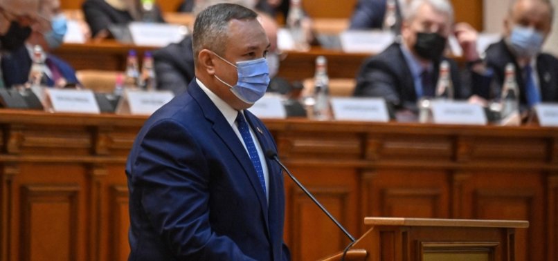 ROMANIA PARLIAMENT ENDORSES PM CIUCAS GRAND COALITION GOVERNMENT