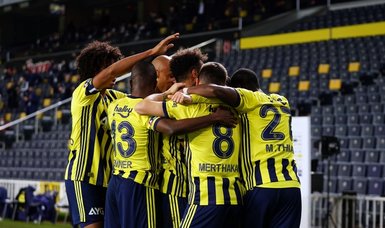Fenerbahçe beat Alanyaspor, jump to 2nd place