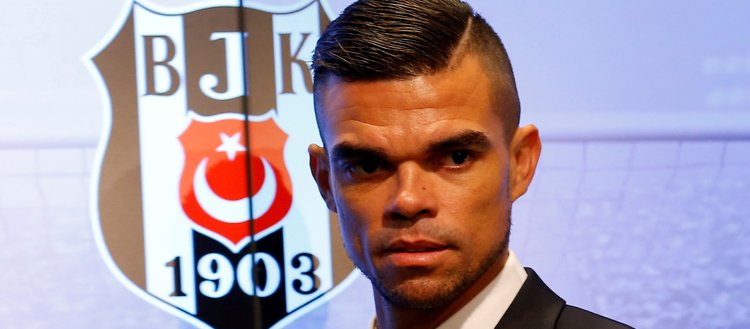 Beşiktaş Pepe’yi KAP’a bildirdi