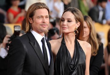 Brad Pitt, Angelina Jolienin evine gitti