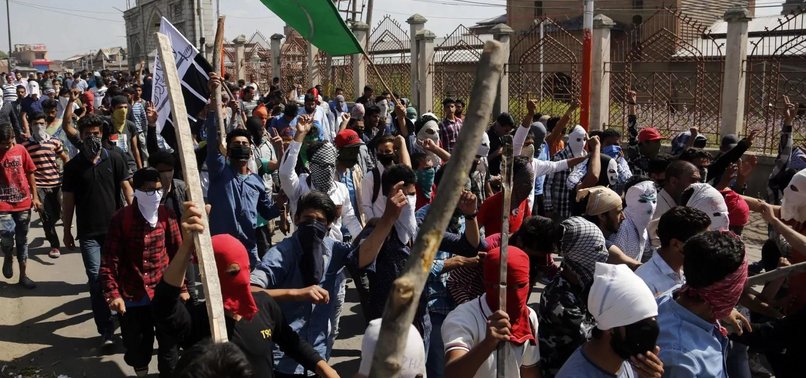 PROTESTS ERUPT AS TOP MILITANT GETS KILLED IN KASHMIR