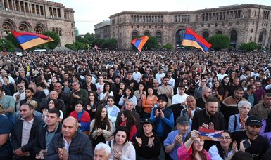 Armenian police detain 88 people during anti-government protests - IFX