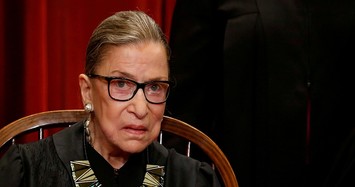 US Supreme Court Justice Ginsburg hospitalized after fracturing 3 ribs in fall
