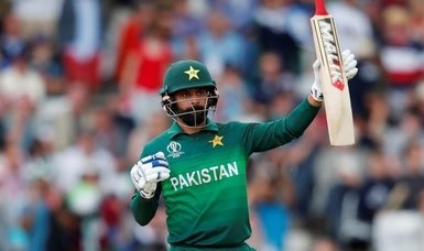 Pakistan's 'Professor' Hafeez quits international cricket