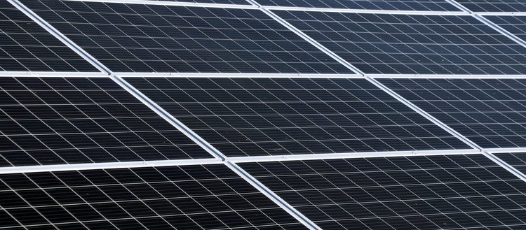 Erzurum’da kurulan güneş tarlasında yıllık 4 milyon kilovatsaat elektrik üretilecek