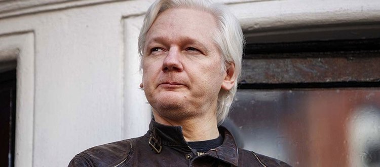 ABD’nin katliamlarını ortaya çıkaran Julian Assange’ın iadesi davasında karar günü
