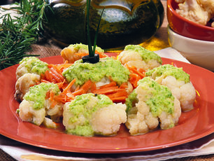 Yeşil Soslu Karnabahar Salatası