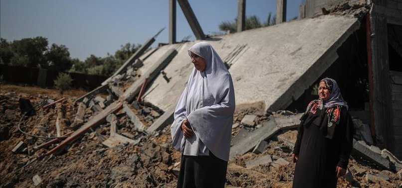 GAZANS DEMAND RECONSTRUCTION OF DESTROYED HOMES
