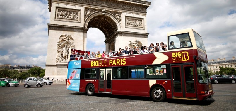 PARIS SAYS TOURIST BUSES NO LONGER WELCOME IN CITY CENTER